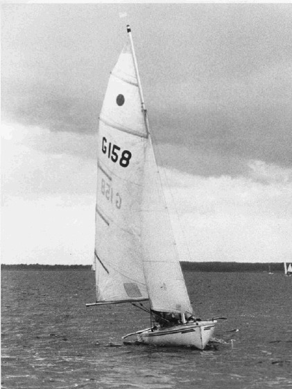 Rennsegelkanu-43
