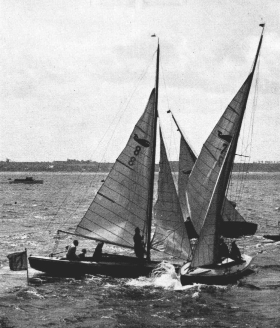 Kleiner Zwischenfall beim Start der Walboote in Kiel